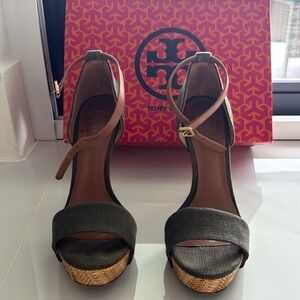 Beautiful tory burch heals